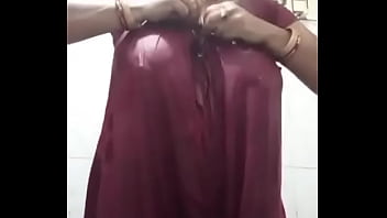 Preview 3 of Milena Velba Les - Bhabhi bathing in nighty