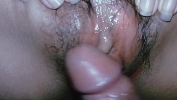 Preview 4 of Mummy Ki Chdai - xxx me coji a la vecina mientras ve la tele