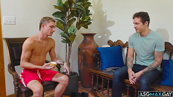 Preview 2 of Jaklen Fina Xxx Hd - HAPPY 18th BIRTHDAY Theo Brady! Now why don&#039_t you suck my dick then I&#039_ll take your anal virginity once and for all! XoXo Jayden Marcos