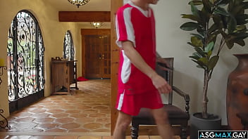 Preview 1 of Jaklen Fina Xxx Hd - HAPPY 18th BIRTHDAY Theo Brady! Now why don&#039_t you suck my dick then I&#039_ll take your anal virginity once and for all! XoXo Jayden Marcos