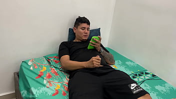 Preview 1 of West Indies Lesbian - SOY ADICTO AL PORNO Y MI PUTA HERMANASTRA ME BAJA LA ADICCION DEJANDOME PROBAR POR PRIMERA VEZ UN RICO CO&Ntilde_O.