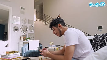 Preview 1 of Pnis Pequeno - Hot MILF Step Mom Caught Masturbating Fucked By Step Son