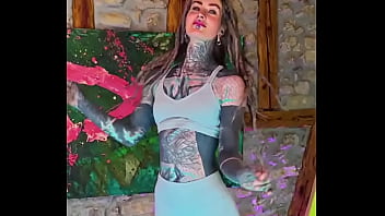 Preview 2 of Sexo En Primaria - Do you like my outfit ? HEart - if you like it comment - if you want to see me making yoga in itshare - if you want me ...