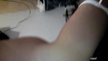 Preview 2 of Xxx Love Com - &iexcl_Ay duele!.. por el culo no se vale. grita de dolor pero no para de dar sentones. nena Impresionante chica sexy,  pide que le destroze el culo para vengarse de su novio por haberle sido infiel.