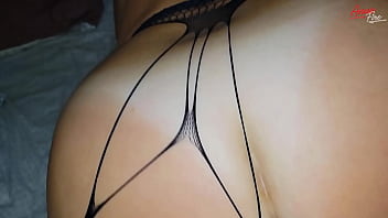 Preview 4 of Xxx New Videos Download - Milf in fishnet stockings, cum Fontain