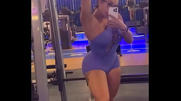 Preview 1 of Franceska Denko Beg - Treinaria comigo? Amo foder depois do treino Meu t&aacute_ gratuito