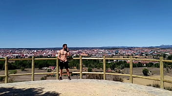 Preview 2 of French Granny Gangbang - Me masurbo en el MIRADOR de LE&Oacute_N