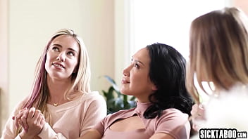 Preview 3 of Milf Tube London - Horny lesbians Haley Reed and sexy Anna Claire Clouds fucks hot new friend Vicki Chase