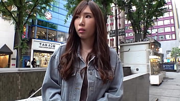 Preview 1 of Vergin Prone - 密着エステ&times_極クビレ&times_人妻 メンズエステで働く美人妻は男の匂いが大好物マッサージで火照ったカラダを抑えられない！オナニー盗撮！自ら舌出し旦那以外の男と激しく舌を絡ませ合う！