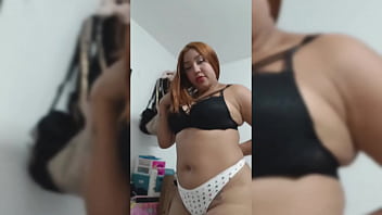 Preview 1 of Hd Xxx Videos Do - This Spanish whore arrived in the United States and is now an immigrant sucking cocks for money