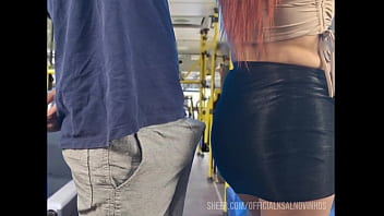 Preview 3 of Cute Teen Trap Siss - Estudante &eacute_ encoxada por estranho no onibus em p&uacute_blico!