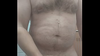 Preview 1 of Arab Saudi Xxxx - VID 422 Ma masturbez,  imi beau pisatul si imi mananc sperma intr-o baie publica(6min)