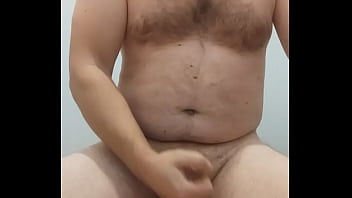 Preview 1 of Boa Esperana Mg - VID 419 Ma masturbez si imi beau pisatul si sperma (4min)