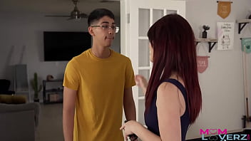 Preview 1 of Muslim Girls Sexy Videos - Stepmom Jessica Ryan Wants to Breed