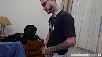 Preview 1 of Young Nanny Being Raped - Ricardinho com 31 anos e ainda parecendo que tem 20!