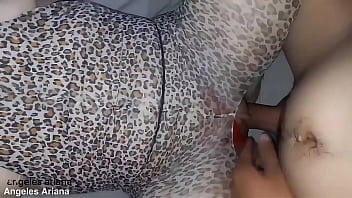 Preview 1 of Self Sex Videos - La milf argentina Angeles Ariana se vuelve loca por el sexo anal.La gatita recibe leche por su culo.Cosplay