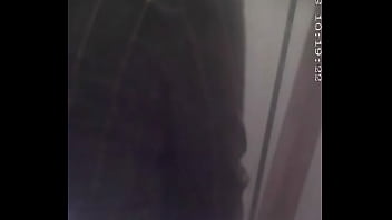 Preview 2 of Indian Girl Xxx Beeg - В седьмой раз,  посещения квартиры моей лучшей подруги,  со своим бывшим. Она позвала нас познакомить со своим новым парнем. Первую засняла лучшую подругу мочащейся в её туалете.