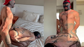 Preview 4 of Britsch Jade - Dois mascarados fudendo gostoso num sexo agressivo - PROMO