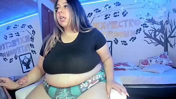 Preview 2 of Karaoke Indonsia - Coraline Latin Chatur model 26 Ago 2022