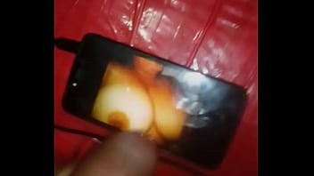 Preview 2 of Milf Hot Oil - Loirinha safada tomou leite quente pra dormir