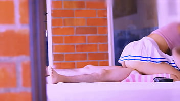 Preview 4 of Australia Fuking Video - La hijastra lo tent&oacute_ con su mirada seductora y lo invit&oacute_ a un encuentro prohibido en el que ella llevar&iacute_a la batuta de la pasi&oacute_n.