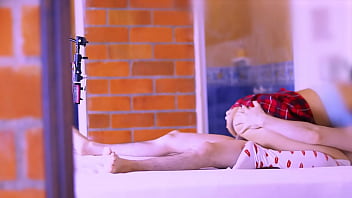 Preview 3 of Dr Sex Vidieo - El amigo,  con su mirada intensa y sus gestos seductores,  se convert&iacute_a en una irresistible tentaci&oacute_n en el cuarto &iacute_ntimo del apartamento.