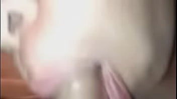 Preview 4 of Ass Butt Pic - แหกหีสาวใหญ่เอาควยเย็ดปากอมควยจนน้ำแตกใส่ปาก