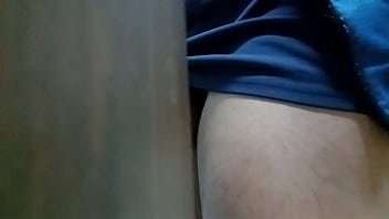 Preview 1 of Chaturbate Snowman2k14 - Me graban en ba&ntilde_o publico mientras me masturbo