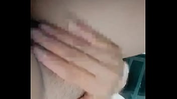 Preview 4 of Sandar Xxx 50 Mint Ka - Tiazinha tocando para novinho