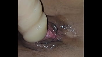 Preview 1 of Virgin 2019 - Mi marido me encuentra masturbandome con mi dildo y se pone celeloso