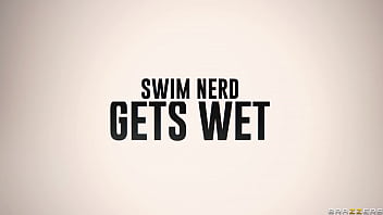 Preview 4 of Sunye L - Swim Nerd Gets Wet.Sera Ryder / Brazzers  / stream full from www.zzfull.com/laid
