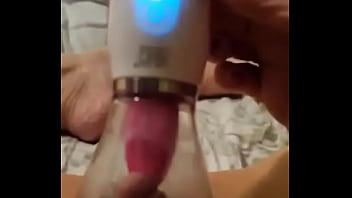 Preview 1 of Melissa Sins - My girlfriend playing with her clitoris sucker