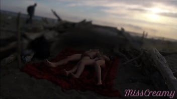 Preview 4 of Maby Yolanda - Public beach orgasm squirt compilation - Amateur exhibitionist francais - MissCreamy
