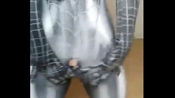 Preview 1 of Gaeng Group Xxx Video - 粉墨人生-角色扮演之女蜘蛛侠狂玩自己的小逼