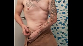 Preview 1 of Www Xxx Ketrina Jade 3gp Videos - Pappypurdy having fun in the bathroom