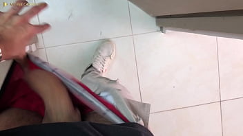 Preview 1 of Hd Dadi Mom Sex - espiando a mi ti4 mientras se ba&ntilde_a - porno en espa&ntilde_ol