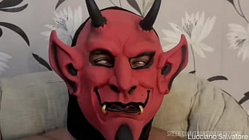 Preview 1 of Studen Fuck Teacher School - Halloween da Sacanagem com Mirela Mansur NA CAMA DELA! O &Uacute_NICO que conseguiu foder essa gostosa na pr&oacute_pria cama!