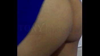 Preview 1 of Sunny Leon Fukin - QUICKIES.. Vecina se deja manosear por el compadre y se la coje por el culo,  m&iacute_ralo completo y sin censura en Membres&iacute_a y en RED PREMIUM. No te pierdas este capitulo,  &iexcl_Suscr&iacute_bete ahora!