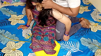 Preview 1 of Semoza Com - हाउस मेड को मालिक ने रातभर चोदा जब वाइफ मायके गयी ! हिंदी टॉकिंग