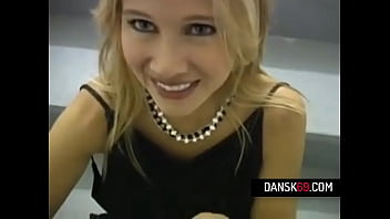 Preview 1 of Sex Intar - Hot blonde danish slut gives a blowjob