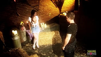 Preview 1 of 20 Yeasr - Country girl gets fucked by a huge cock in the stables
