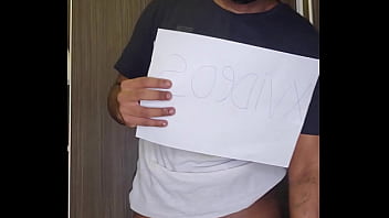 Preview 1 of Redhead On Toilet - V&iacute_deo de verifica&ccedil_&atilde_o