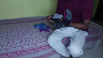 Preview 1 of Bullu Fim - Stepson stole stepmom&#039_s panties to smell her pussy