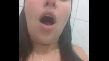 Preview 4 of Asian Street Meat Vs Bbc - Casada safada se masturba no banheiro do trabalho