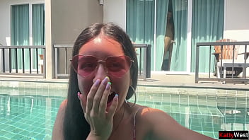 Preview 1 of Bokep Memek Muncrat - A stranger lured me with his hard dick and came on my glasses after sex. Cumwalk
