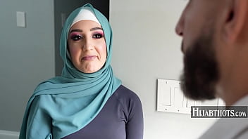 Preview 1 of Moms Onani Boys - Teen Muslim Soccer Player Groped By Coach - Violet Gems