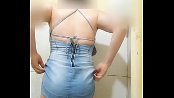 Preview 3 of Sister Brother Silping - Carolcross de vestido e calcinha tanga fio dental