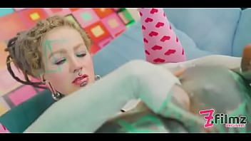Preview 1 of Patkhat Sex - uuf this makes me SO HARD! ??Tattooed hottie Anuskatzz filling her Anal Hole