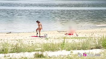 Preview 2 of Stephen Galoria Sex Video - Ebony babe shows us how to get any guy next to the lake
