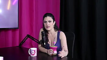 Preview 4 of Old Young Porno 18 - Ela come&ccedil_ou como acompanhante em um momento de dificuldade,  e n&atilde_o se sentia digna em ter um relacionamento - Amanda Smell (SHEER/RED)